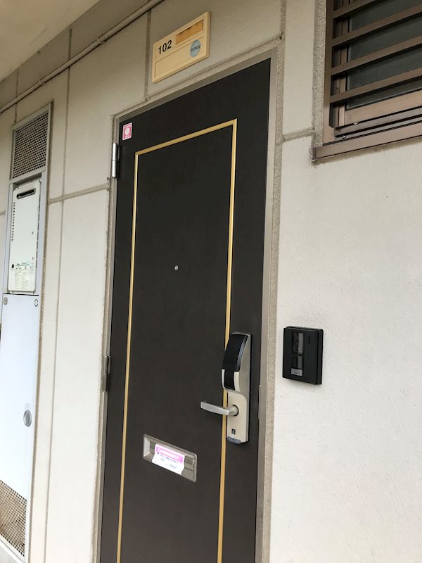 ウィステリアⅤ 玄関