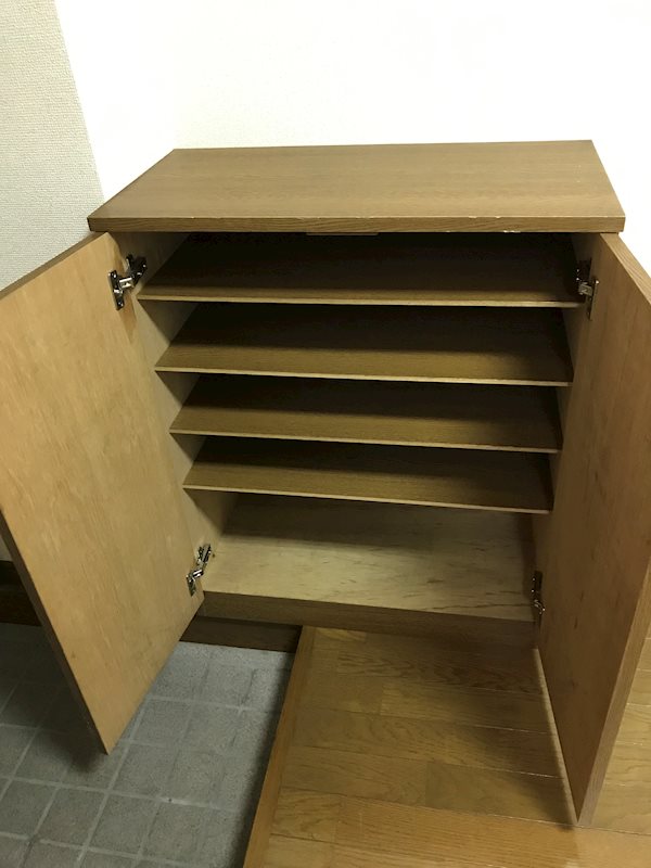 ウィステリアⅤ 玄関