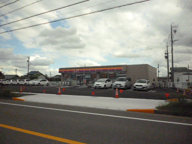コンビ二：ｻｰｸﾙK 北名古屋能田店　671m　近隣