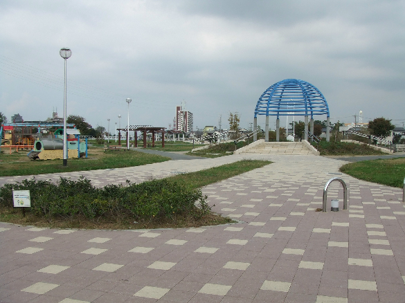 公園：楊子公園　1109m