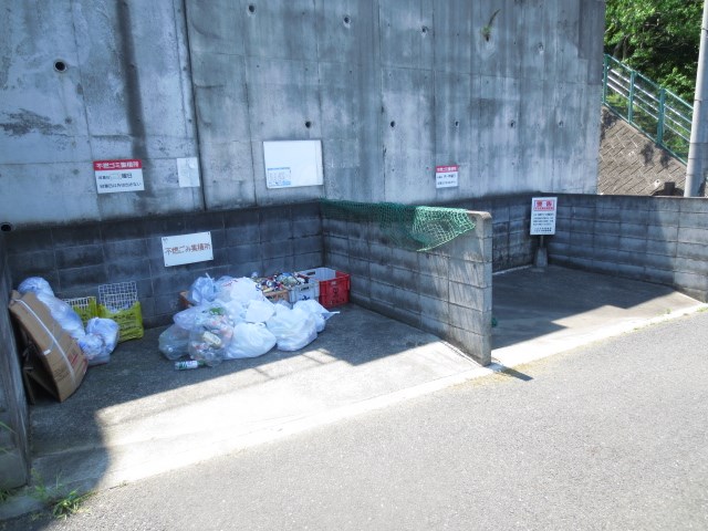 外観画像：入居者専用ごみ捨て場