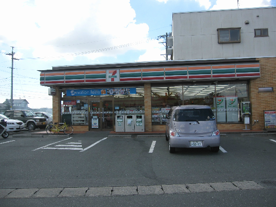 コンビ二：ｾﾌﾞﾝｲﾚﾌﾞﾝ 浜松半田町店　889m