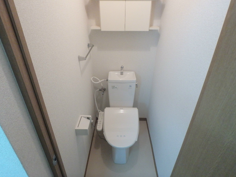 その他：トイレ　温水洗浄便座