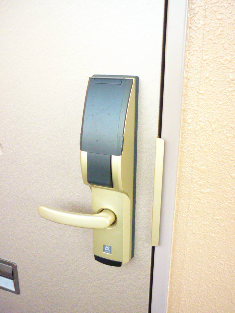 その他：暗証式デジタロック