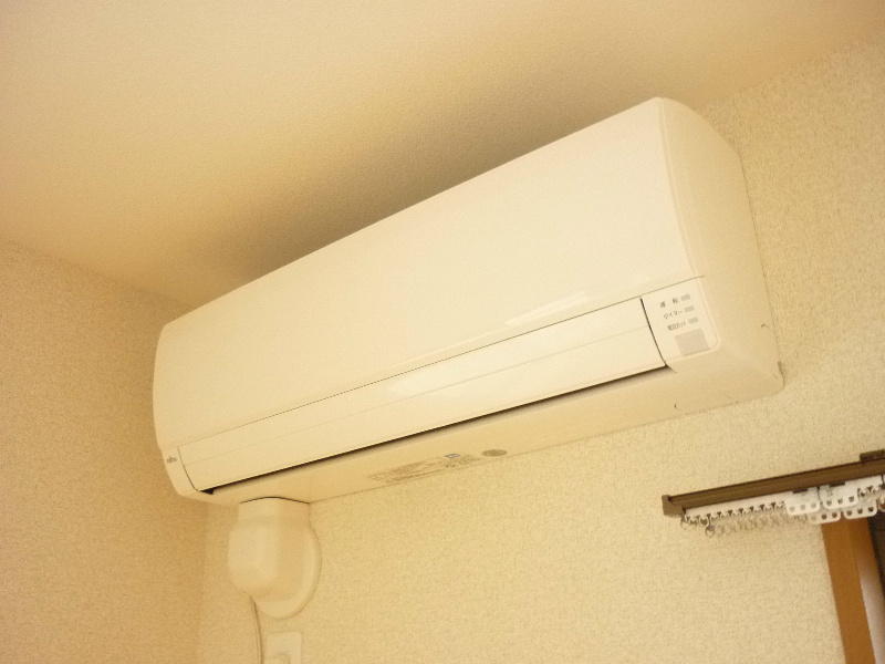 その他：エアコン　1基設備