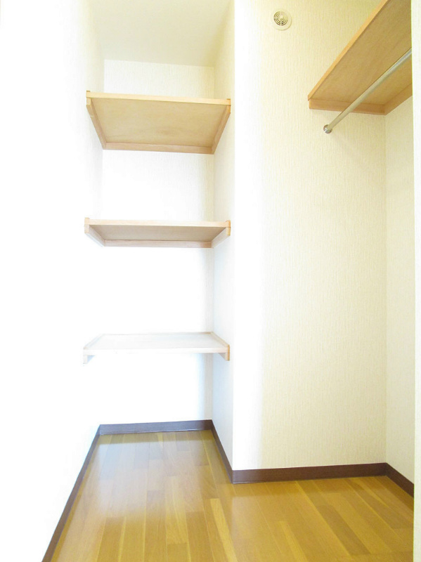 シャリル 収納