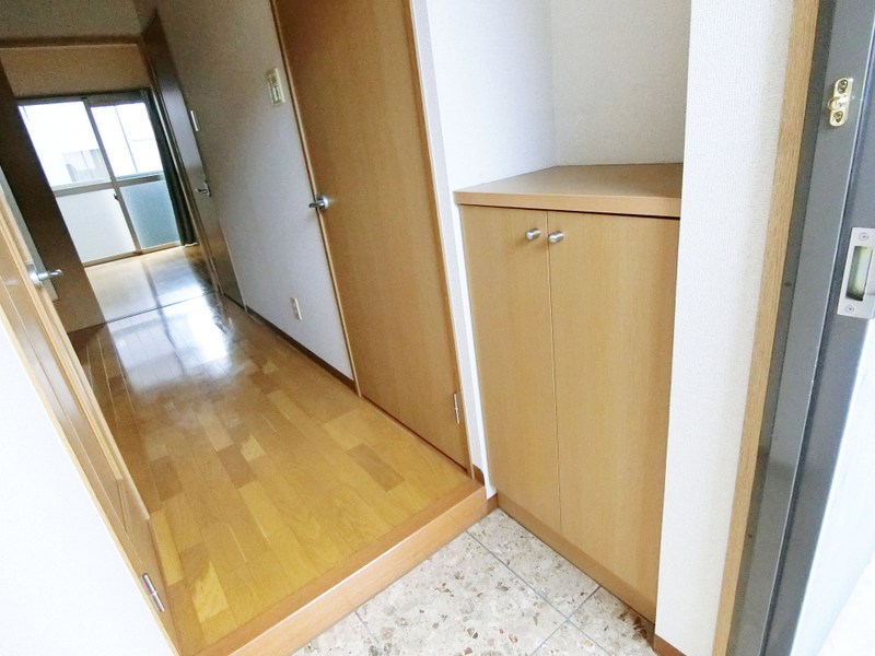ＢＥＳＴ　ＨＯＵＳＥ　華 玄関