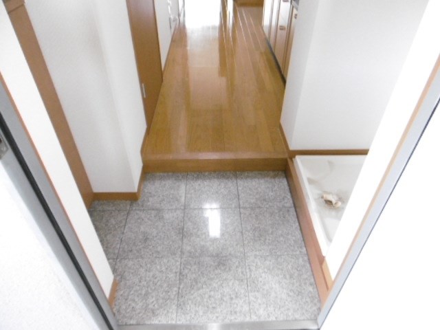 プラムフィールド.B 玄関