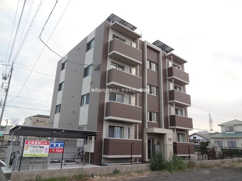 アスリート３ 外観
