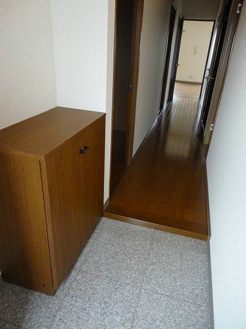 青葉ハイツ4 玄関
