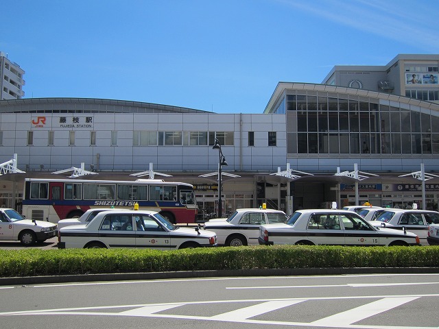 サングリエⅡ 駅