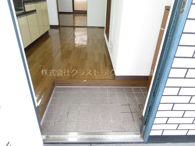 コスモスⅡ 玄関