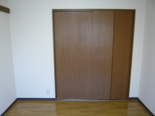 エクセレントM2 収納