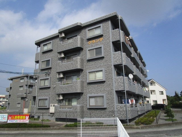 グランデ 外観