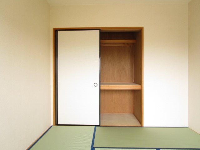 グランデ 収納