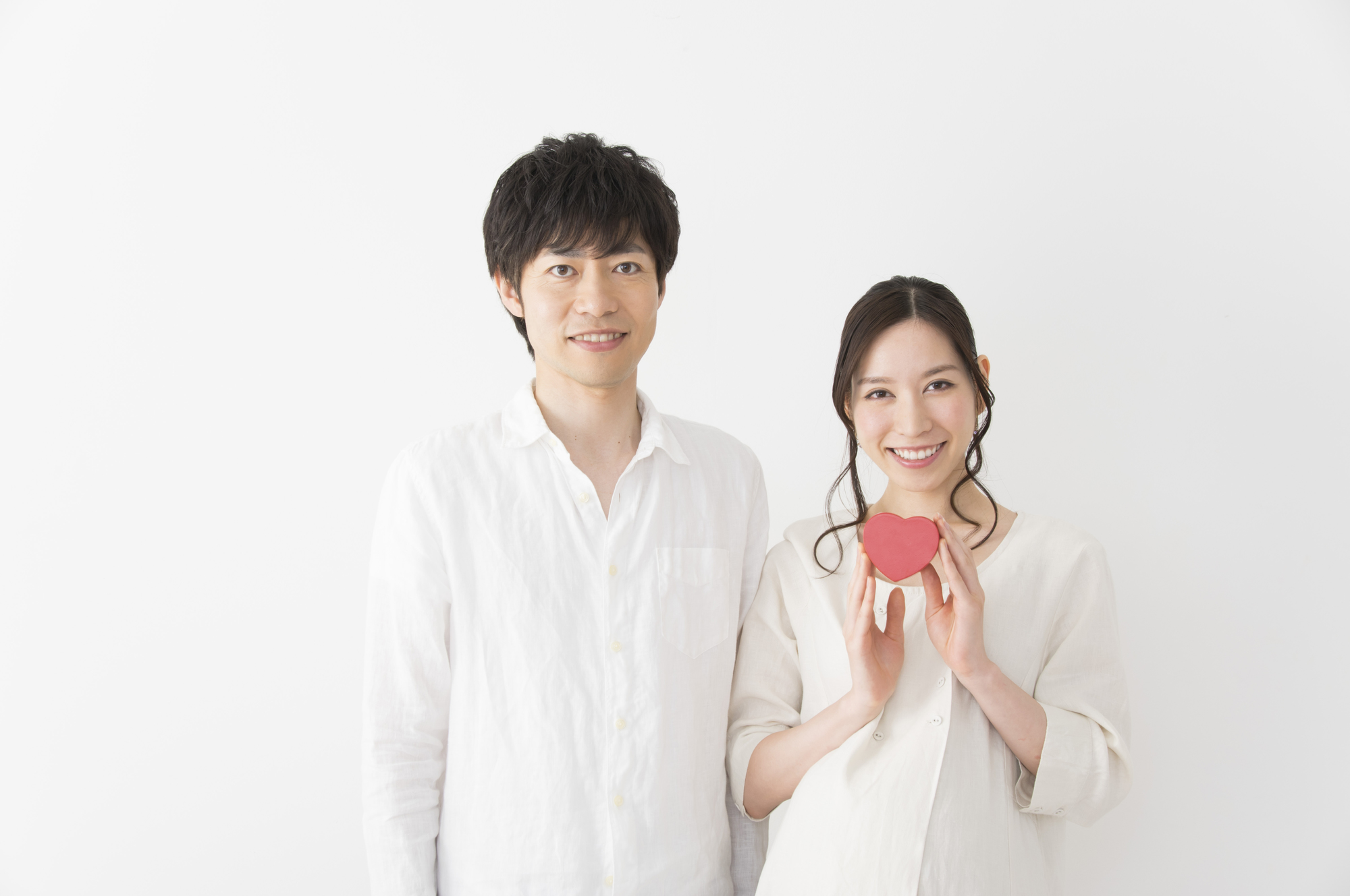 同棲には初期費用がいくら必要？収入別の費用相場や抑える方法を解説